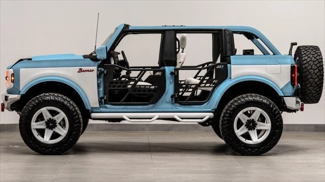 2025 Ford Bronco 6th Gen - Image 30 of 31