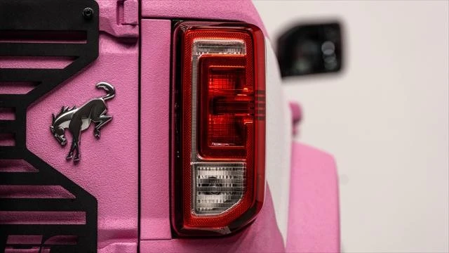 2025 Ford Bronco 6th Gen - Image 7 of 21