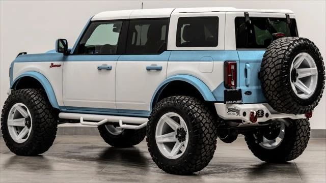 2025 Ford Bronco 6th Gen - Image 12 of 21