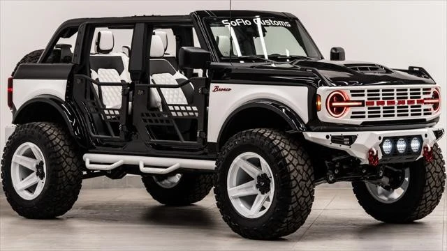 2025 Ford Bronco 6th Gen - Image 13 of 21
