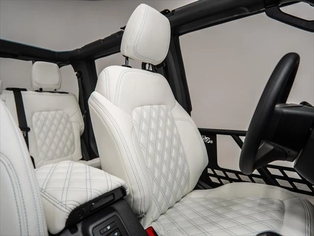 2025 Ford Bronco 6th Gen - Image 29 of 31
