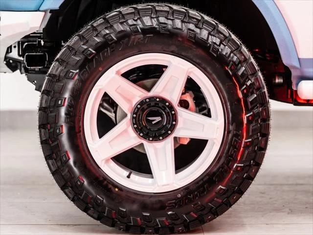 2025 Ford Bronco 6th Gen - Image 21 of 31