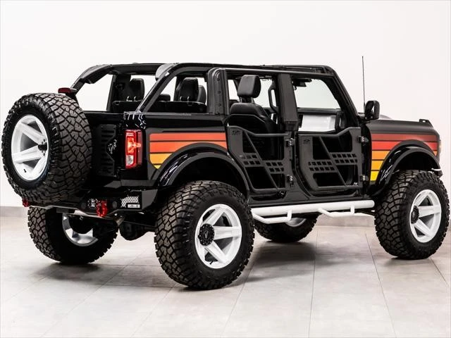 2025 Ford Bronco 6th Gen - Image 14 of 31