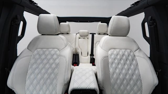 2025 Ford Bronco 6th Gen - Image 2 of 31