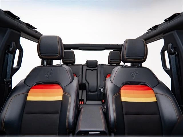 2025 Ford Bronco 6th Gen - Image 18 of 31