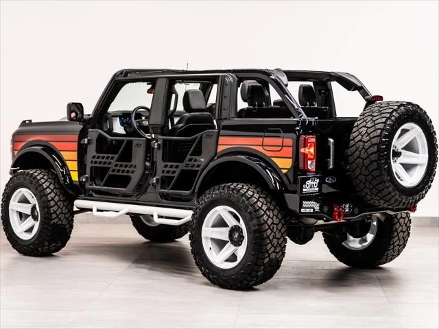 2025 Ford Bronco 6th Gen - Image 15 of 31