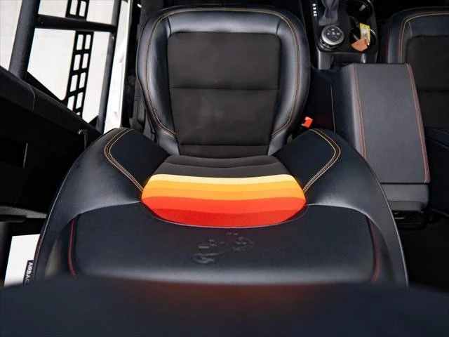 2025 Ford Bronco 6th Gen - Image 26 of 31