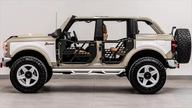 2025 Ford Bronco 6th Gen - Image 27 of 31