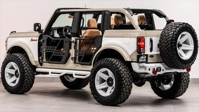2025 Ford Bronco 6th Gen - Image 26 of 31