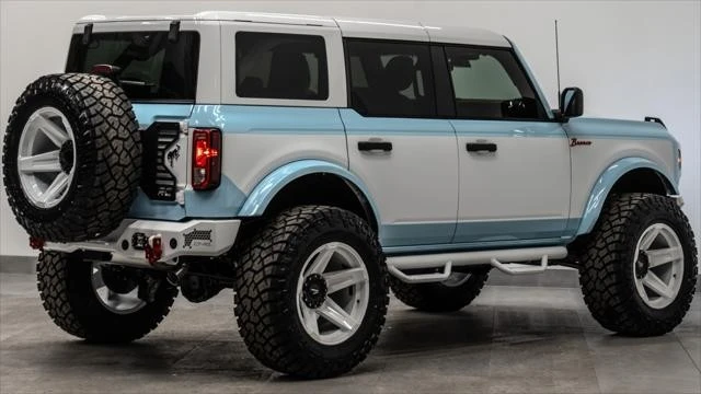 2025 Ford Bronco 6th Gen - Image 7 of 31