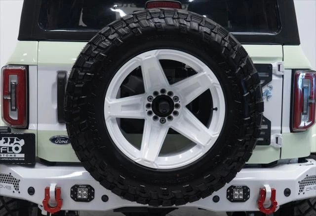 2025 Ford Bronco 6th Gen - Image 8 of 31