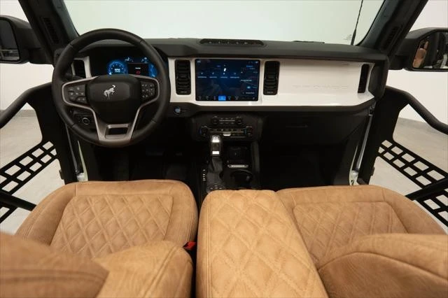 2025 Ford Bronco 6th Gen - Image 2 of 31
