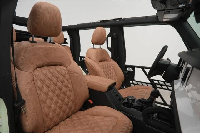 2025 Ford Bronco 6th Gen - Image 27 of 31