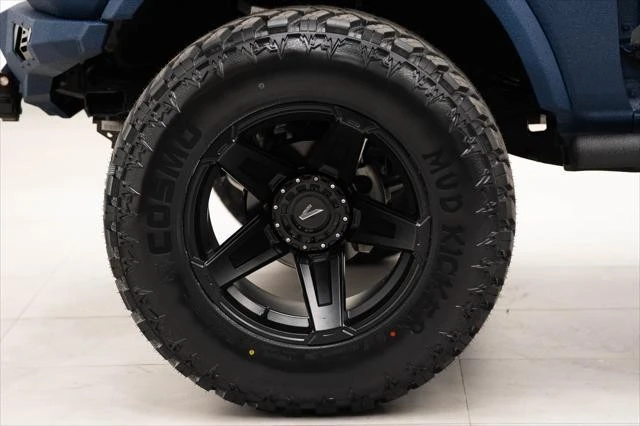 2025 Ford Bronco 6th Gen - Image 30 of 31