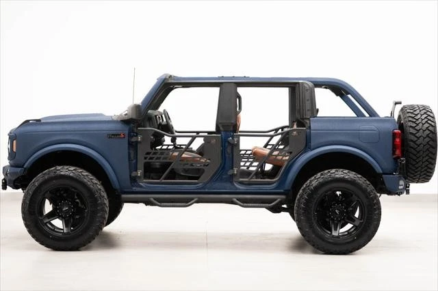 2025 Ford Bronco 6th Gen - Image 17 of 31