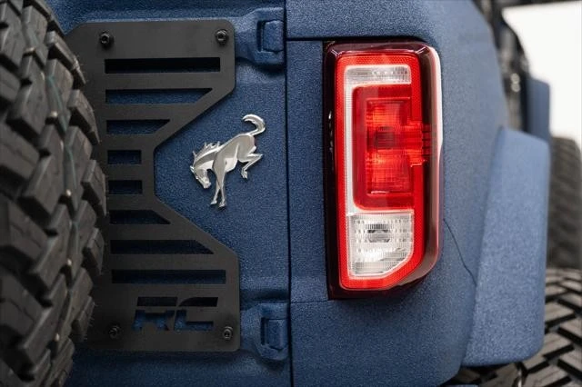 2025 Ford Bronco 6th Gen - Image 27 of 31