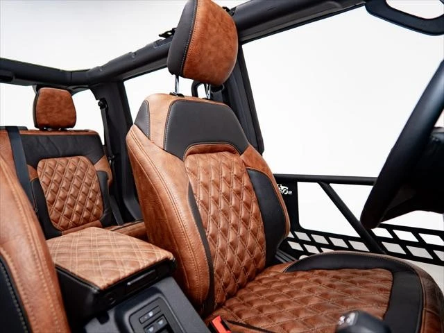 2025 Ford Bronco 6th Gen - Image 27 of 31