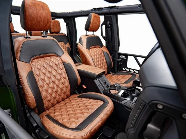 2025 Ford Bronco 6th Gen - Image 28 of 31