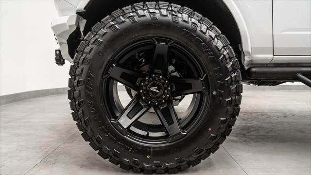 2025 Ford Bronco 6th Gen - Image 16 of 21