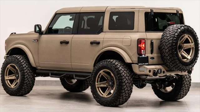 2025 Ford Bronco 6th Gen - Image 12 of 31