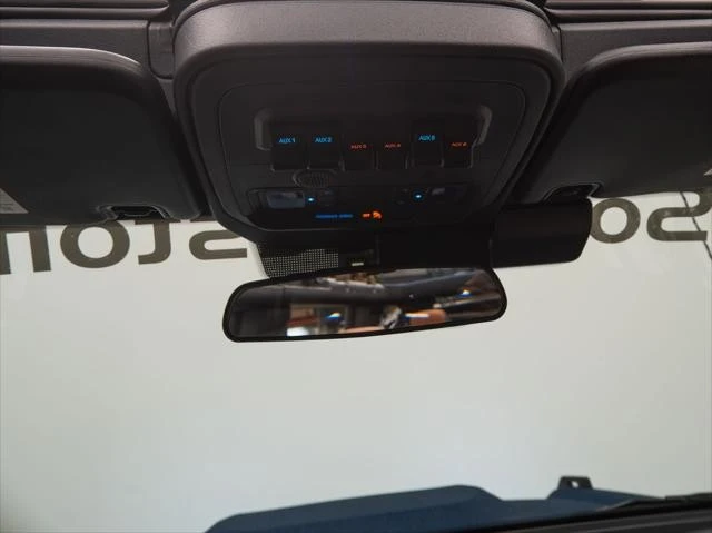 2025 Ford Bronco 6th Gen - Image 18 of 31