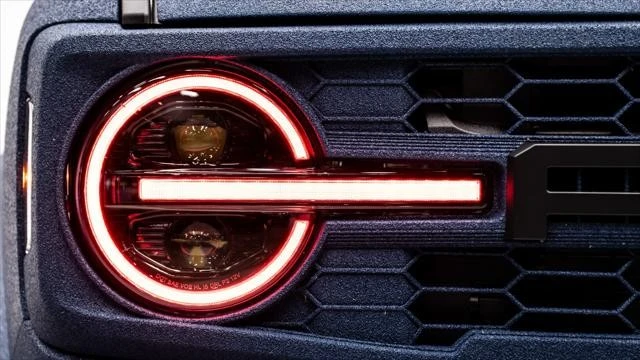 2025 Ford Bronco 6th Gen - Image 10 of 31