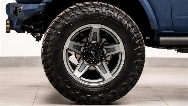 2025 Ford Bronco 6th Gen - Image 20 of 31