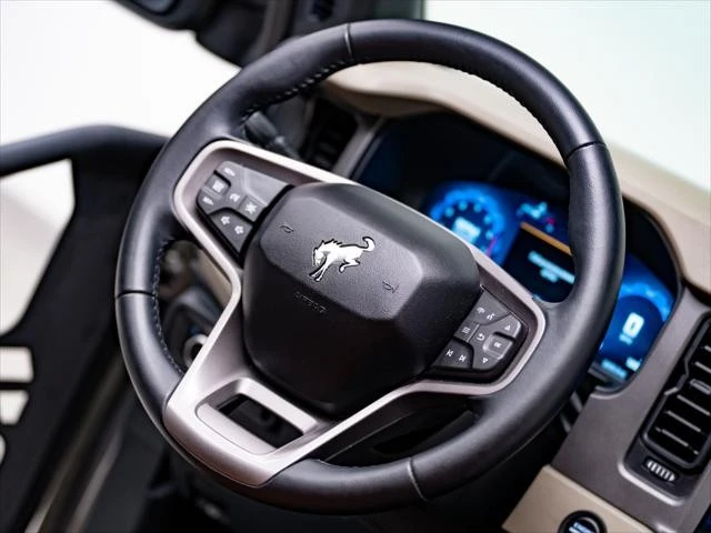 2025 Ford Bronco 6th Gen - Image 21 of 31