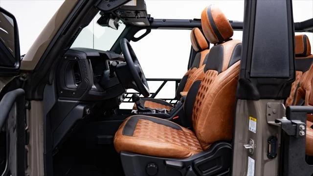 2025 Ford Bronco 6th Gen - Image 20 of 31