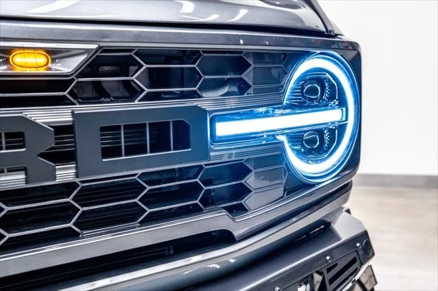 2025 Ford Bronco 6th Gen - Image 9 of 31