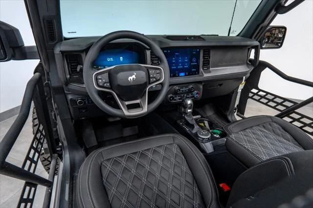 2025 Ford Bronco 6th Gen - Image 29 of 31