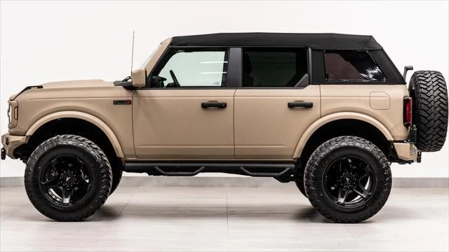 2025 Ford Bronco 6th Gen - Image 11 of 31