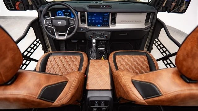 2025 Ford Bronco 6th Gen - Image 2 of 31