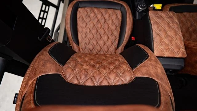 2025 Ford Bronco 6th Gen - Image 30 of 31