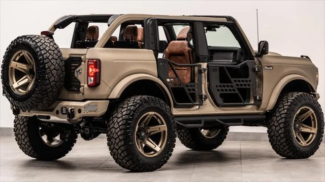 2025 Ford Bronco 6th Gen - Image 25 of 31