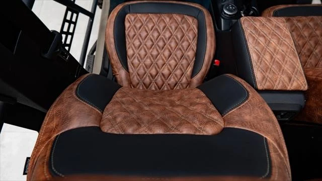 2025 Ford Bronco 6th Gen - Image 29 of 31