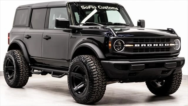 2025 Ford Bronco 6th Gen - Image 4 of 31