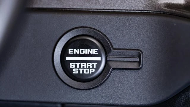 2025 Ford Bronco 6th Gen - Image 29 of 31