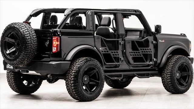 2025 Ford Bronco 6th Gen - Image 14 of 31