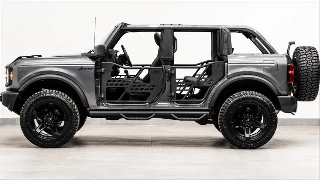 2025 Ford Bronco 6th Gen - Image 15 of 31