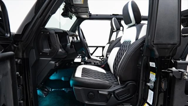 2025 Ford Bronco 6th Gen - Image 26 of 31