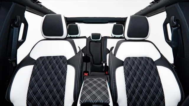 2025 Ford Bronco 6th Gen - Image 2 of 31
