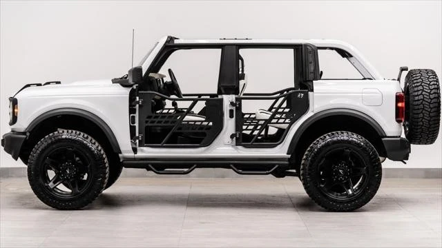 2025 Ford Bronco 6th Gen - Image 15 of 21