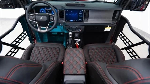 2025 Ford Bronco 6th Gen - Image 2 of 20