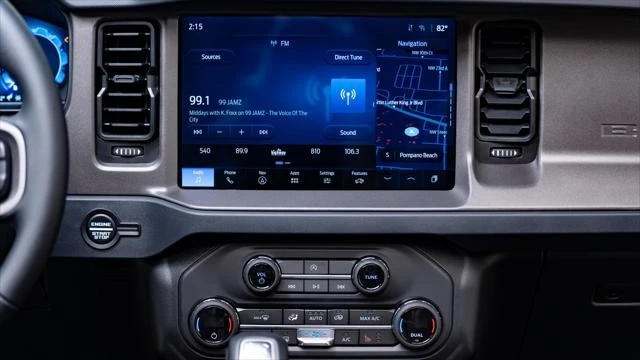2025 Ford Bronco 6th Gen - Image 27 of 31