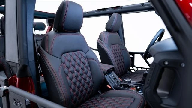 2025 Ford Bronco 6th Gen - Image 17 of 20