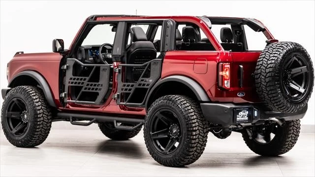 2025 Ford Bronco 6th Gen - Image 15 of 31