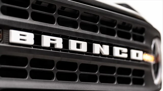 2025 Ford Bronco 6th Gen - Image 20 of 21