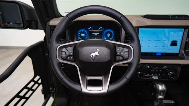 2025 Ford Bronco 6th Gen - Image 2 of 21