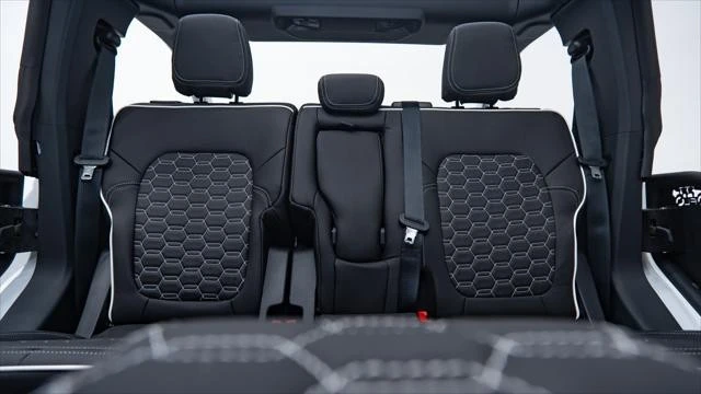2025 Ford Bronco Raptor 6th Gen - Image 13 of 21